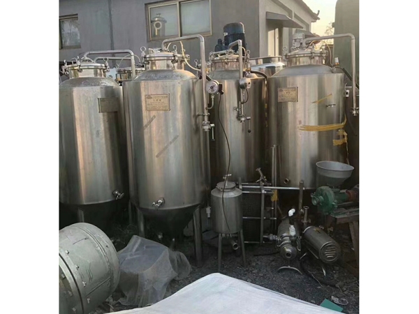 二手自釀啤酒設(shè)備